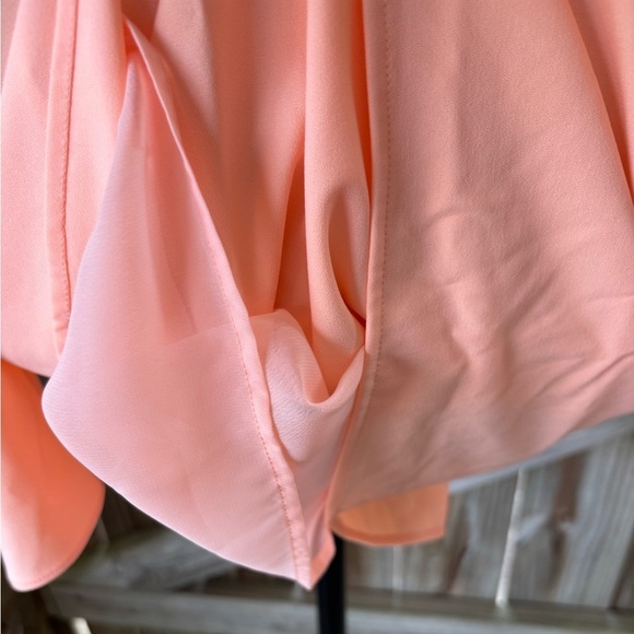 Crosby by Mollie Burch Long Flowing Bell Sleeve Dress with Cutout Details Size M - Picture 4 of 7